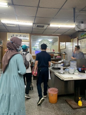 (Halal beef noodle restaurant, date: 3 October 2021, address: Yanping S Rd, Zhongzheng District, Taipei City)